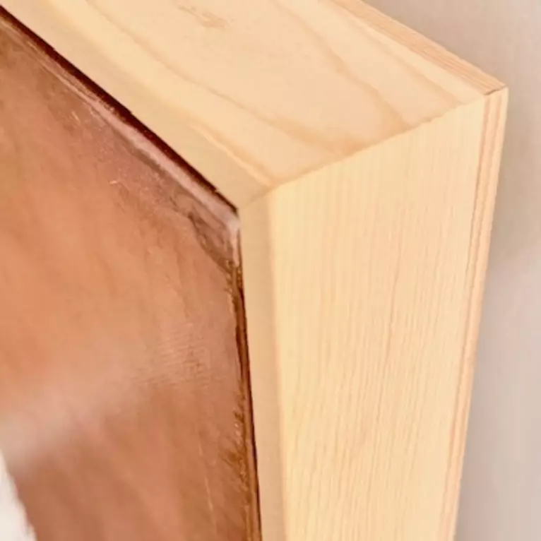 Edge & frame