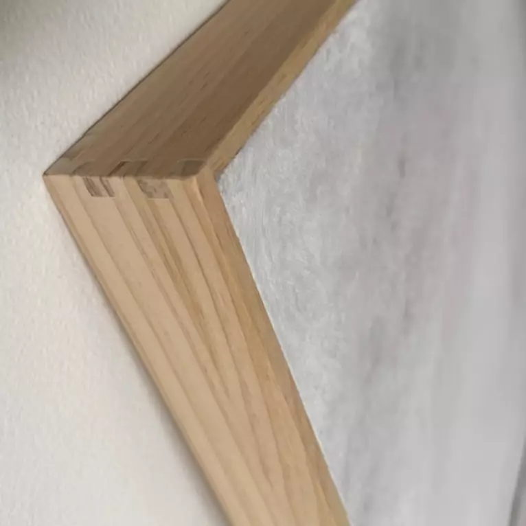 Edge & frame